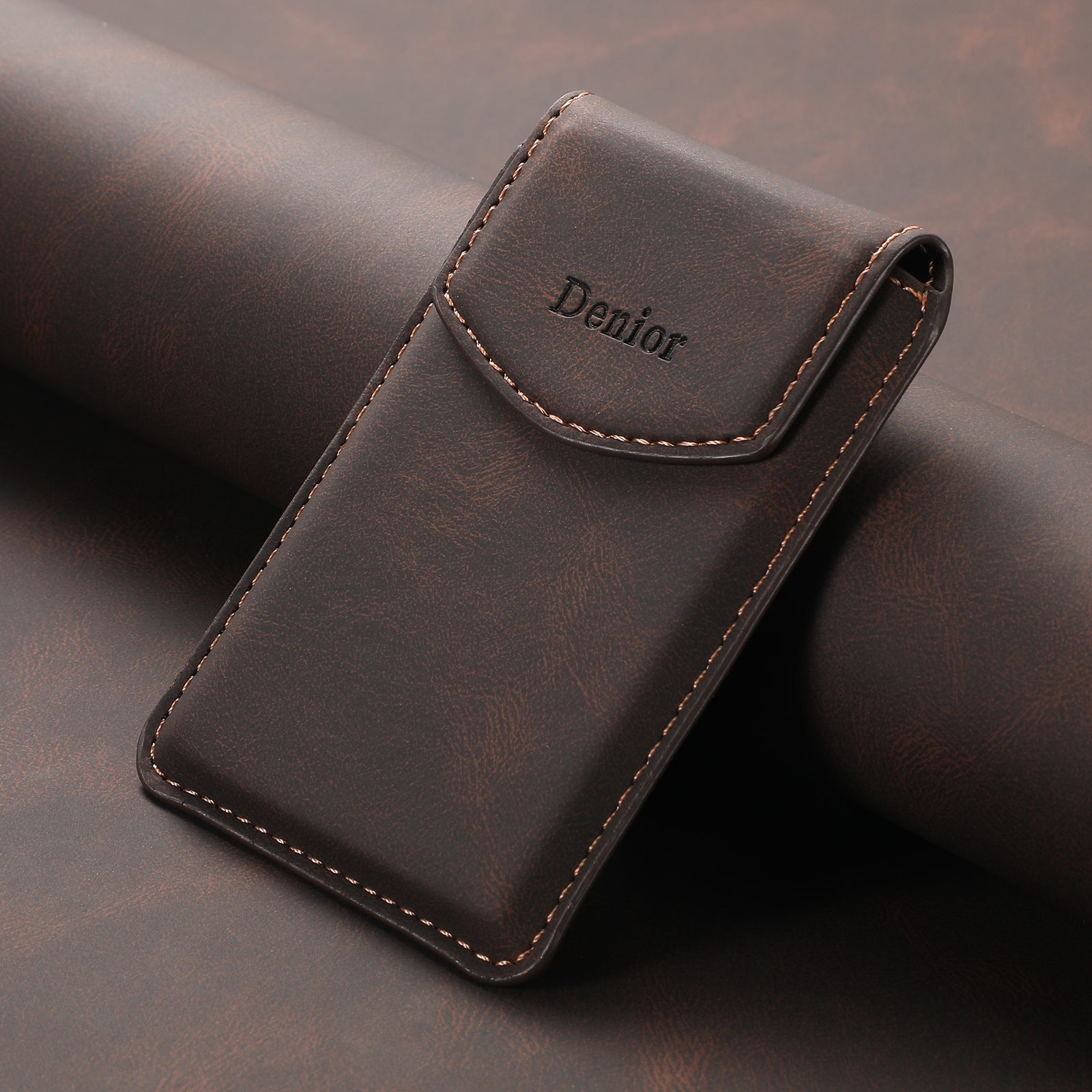 Magnetic Bracket Leather  Credit Card Bag（Brown）